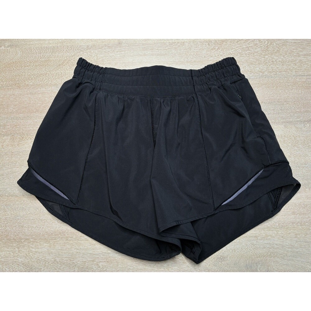 Lululemon Hotty Hot Short 4" Black Size 4 - Picture 3 of 5